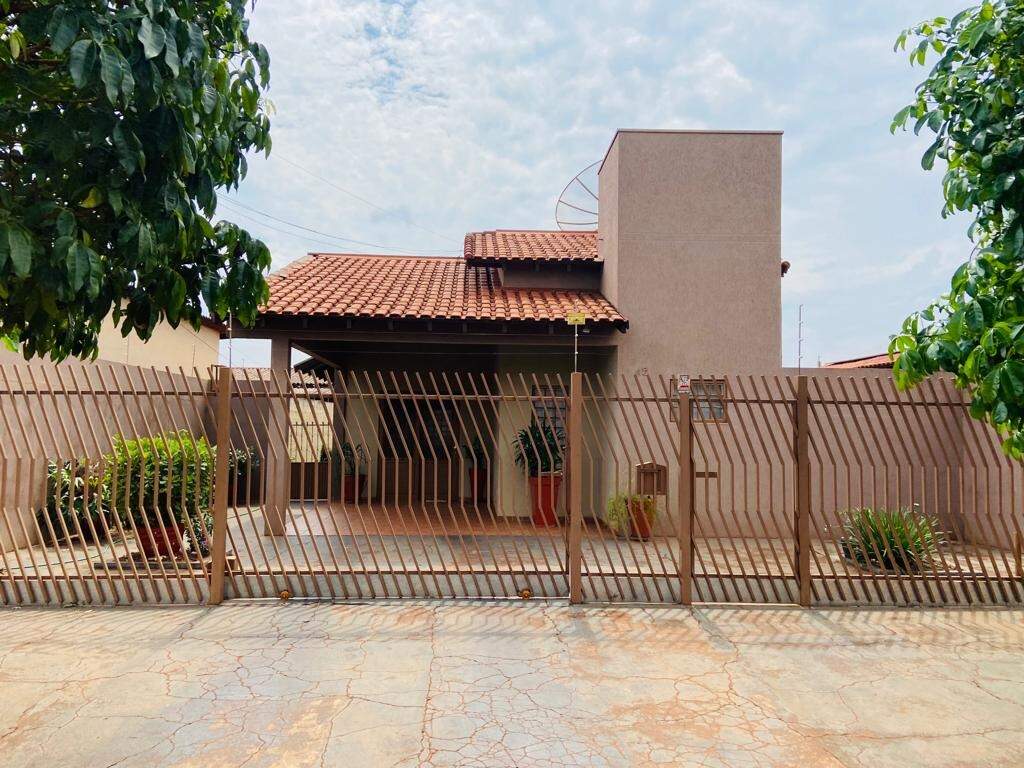 Casa com 2 quartos no Vila Martins em Dourados/MS — foto 1