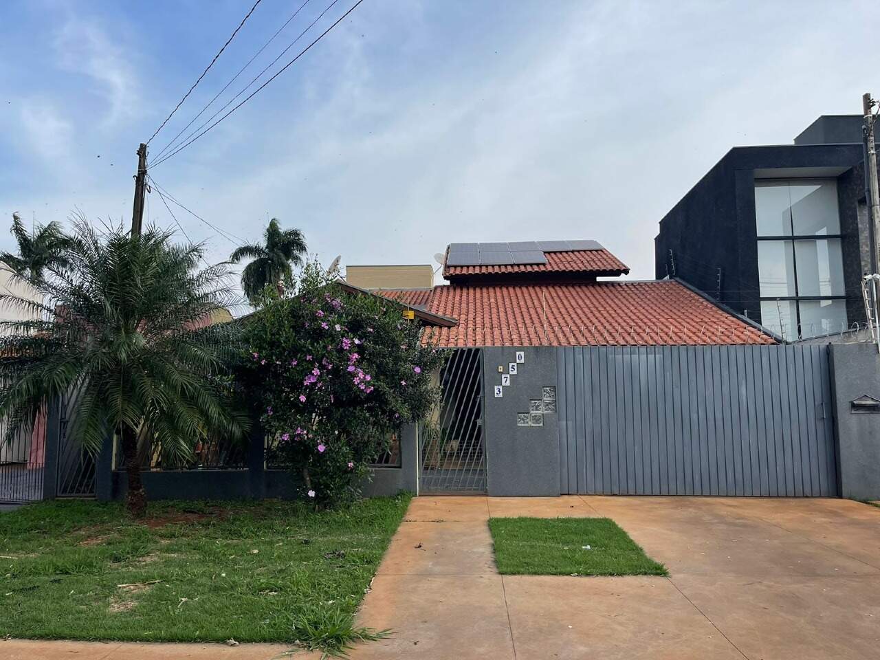 Casa com 3 quartos no Vila Alba em Dourados/MS — foto 1