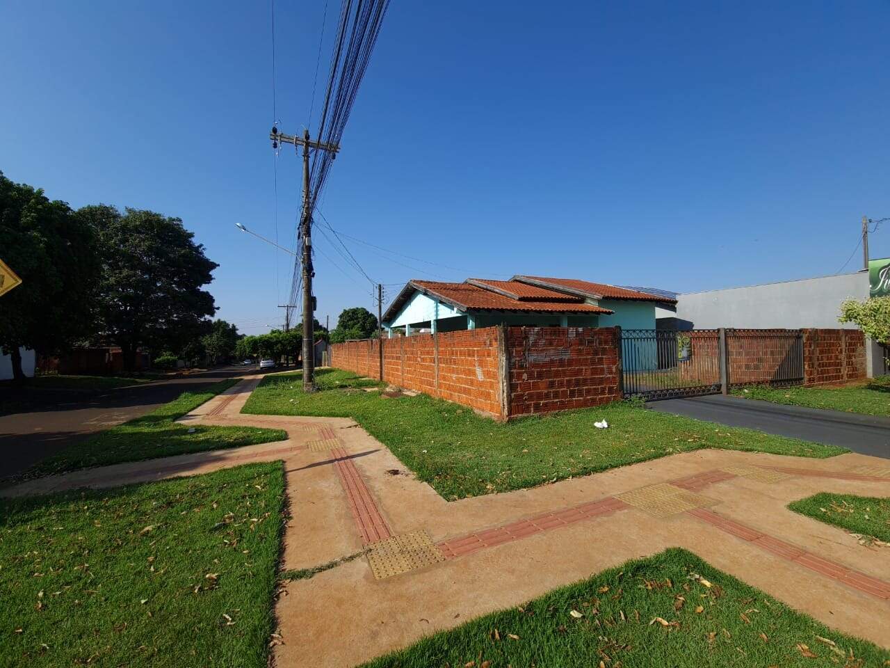 Casa com 3 quartos no Vila Almeida em Dourados/MS — foto 2
