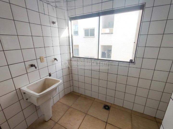 Apartamento com 2 quartos no Vila Tonani I em Dourados/MS — foto 3