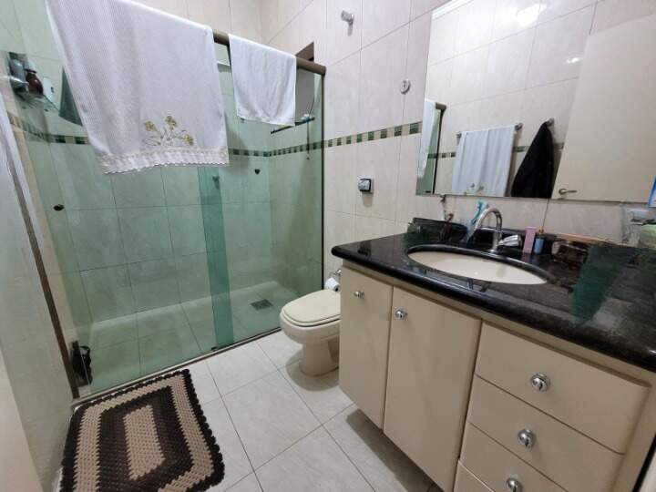 Casa com 5 quartos no Centro em Dourados/MS — foto 11