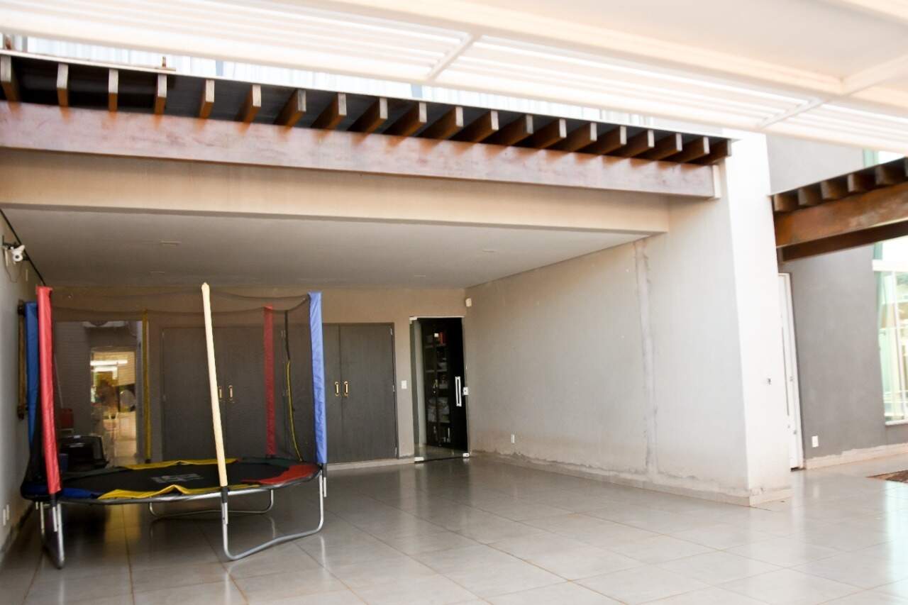 Casa com 4 suítes no Parque Alvorada em Dourados/MS — foto 25
