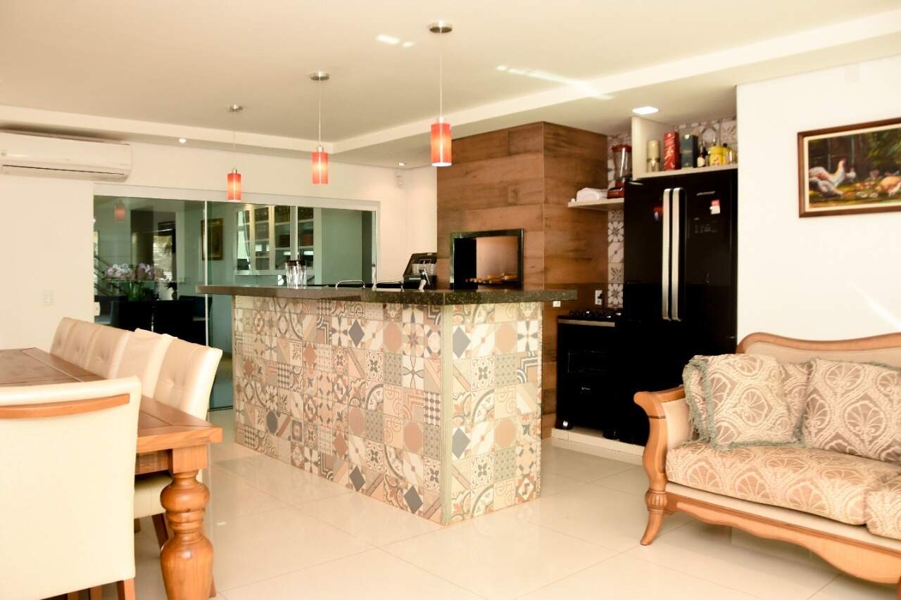 Casa com 4 suítes no Parque Alvorada em Dourados/MS — foto 14