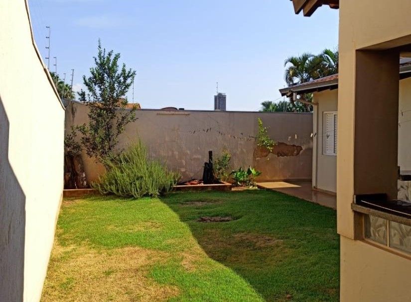 Casa com 5 quartos no Cohafaba II Plano em Dourados/MS — foto 22