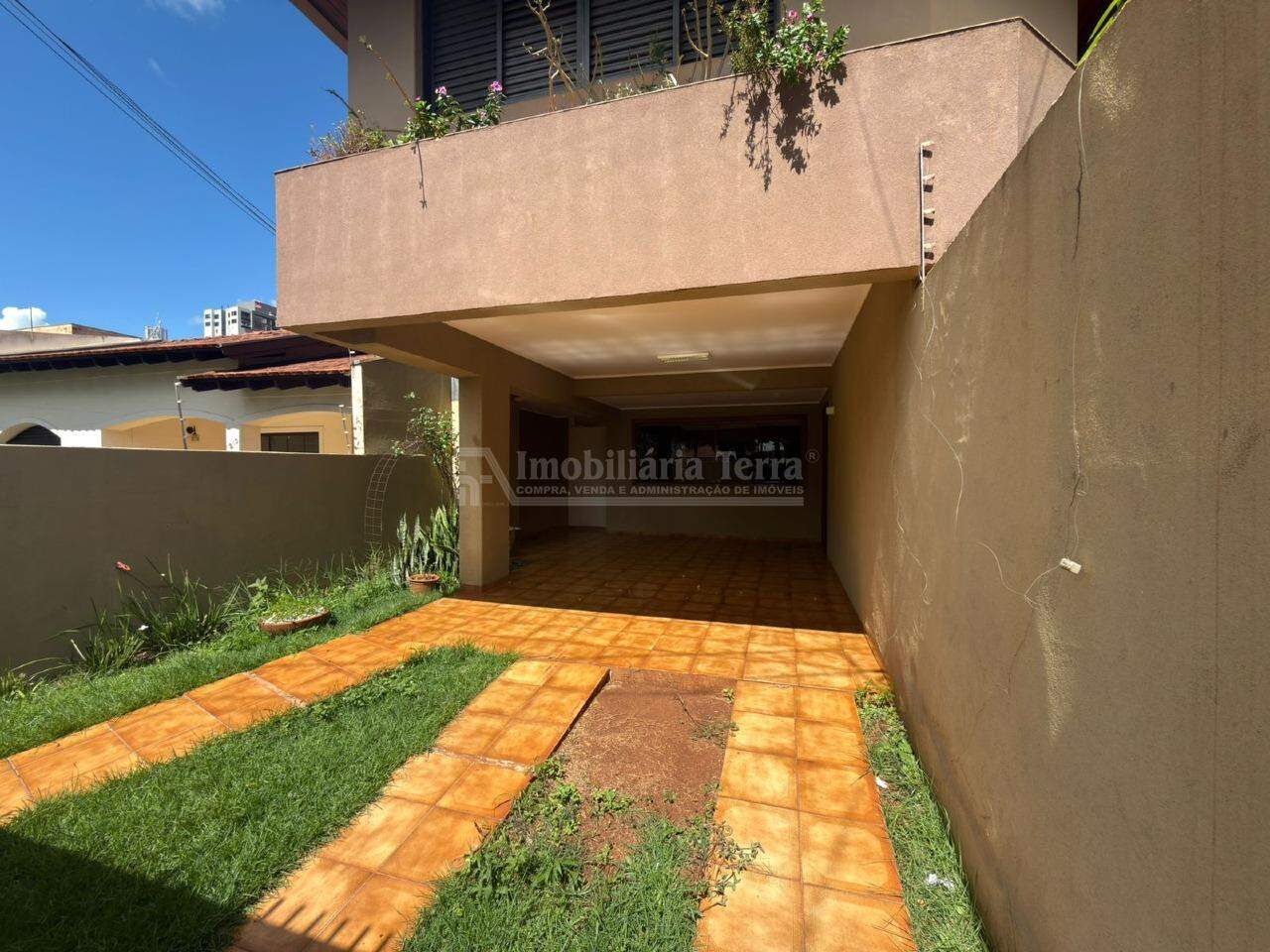 Casa com 6 quartos no Jardim América em Dourados/MS — foto 2