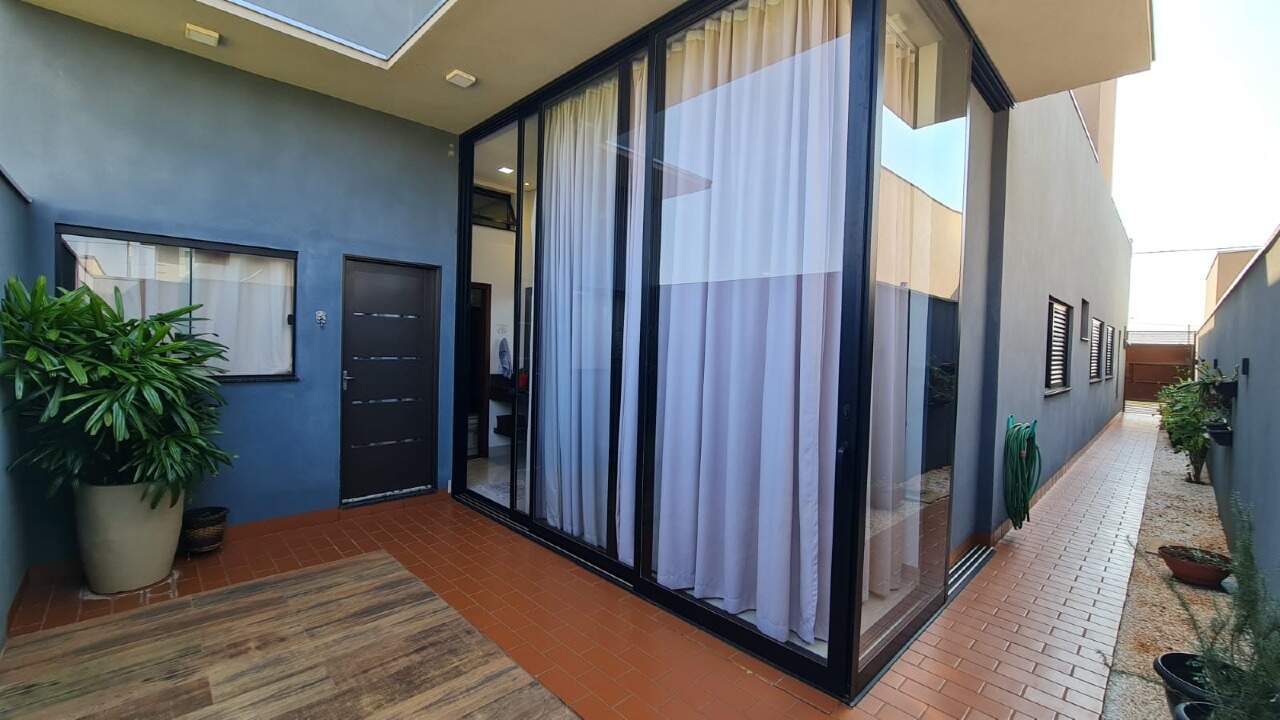 Casa com 3 quartos no Porto Royale em Dourados/MS — foto 17
