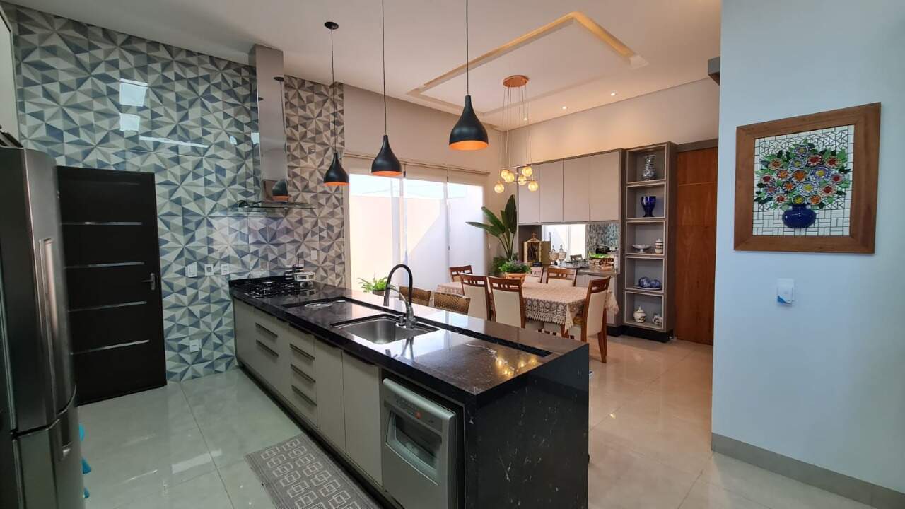 Casa com 3 quartos no Porto Royale em Dourados/MS — foto 5