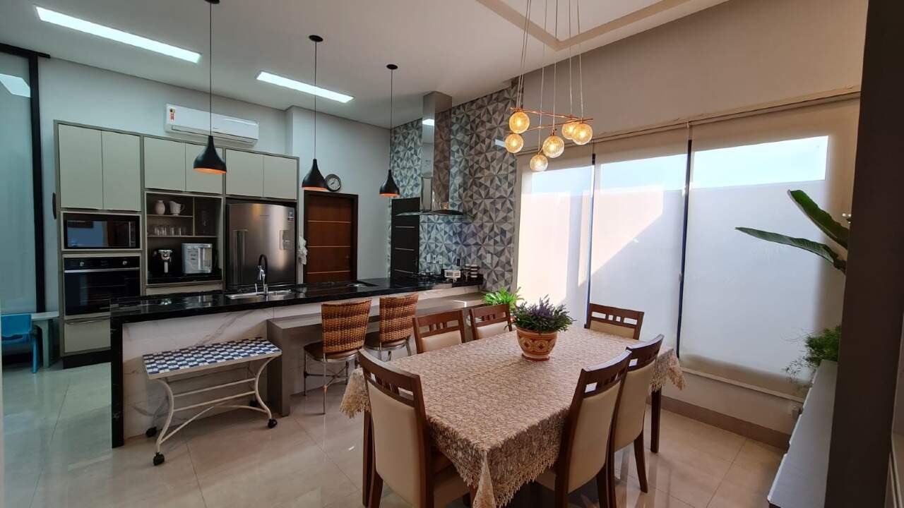 Casa com 3 quartos no Porto Royale em Dourados/MS — foto 4