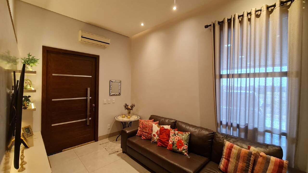 Casa com 3 quartos no Porto Royale em Dourados/MS — foto 2