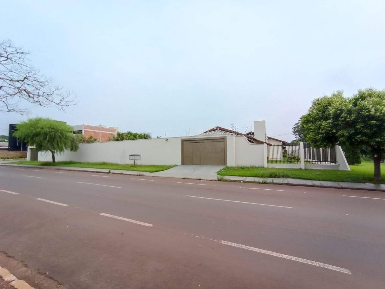 Casa com 4 quartos no Vila Planalto em Dourados/MS — foto 4