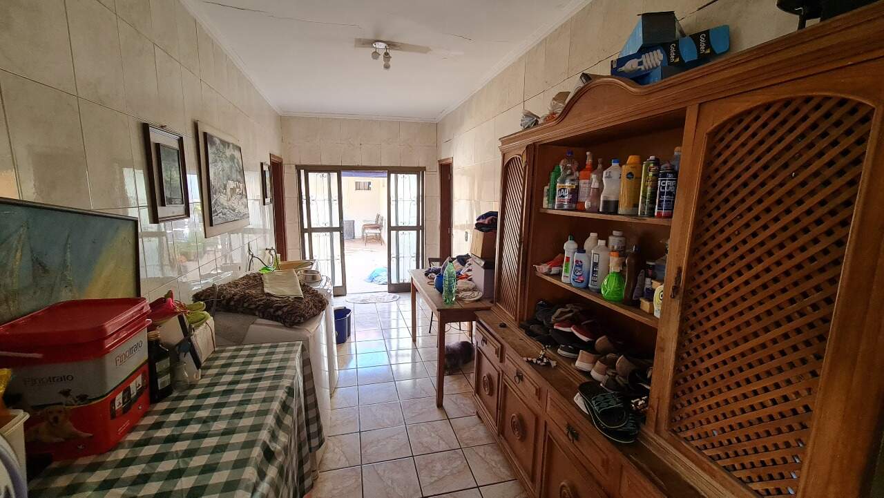 Prédio com 4 quartos no Jardim América em Dourados/MS — foto 14