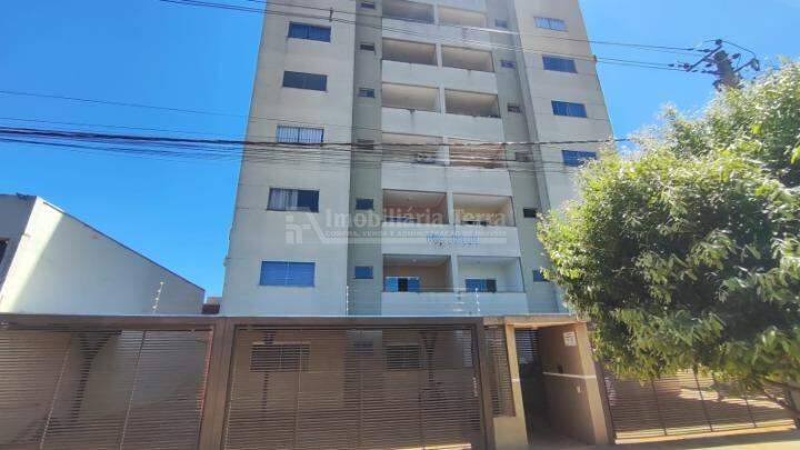 Apartamento com 3 quartos no Jardim Maracanã em Dourados/MS — foto 1