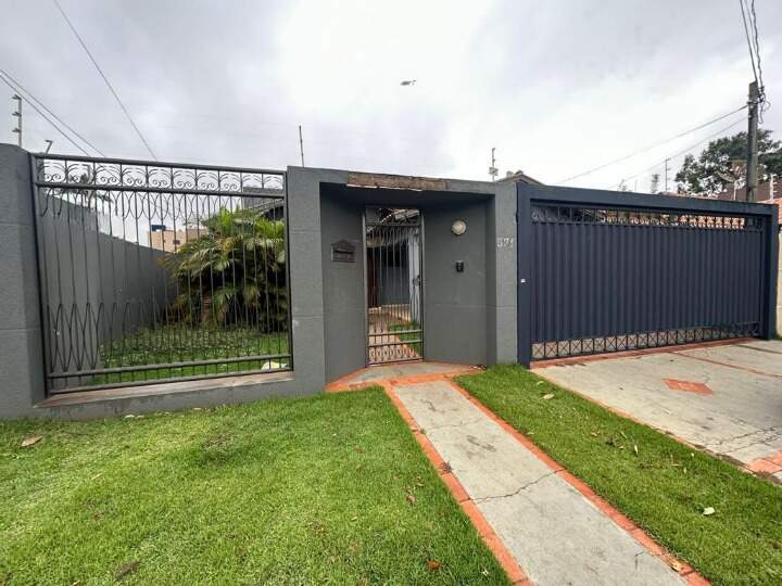 Casa com 3 quartos no Parque Alvorada em Dourados/MS — foto 1