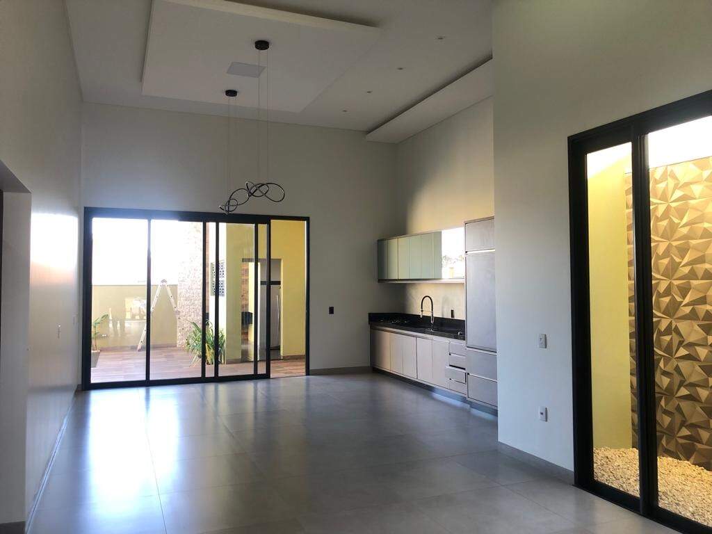 Casa com 3 quartos no Jardim Cristhais em Dourados/MS — foto 4