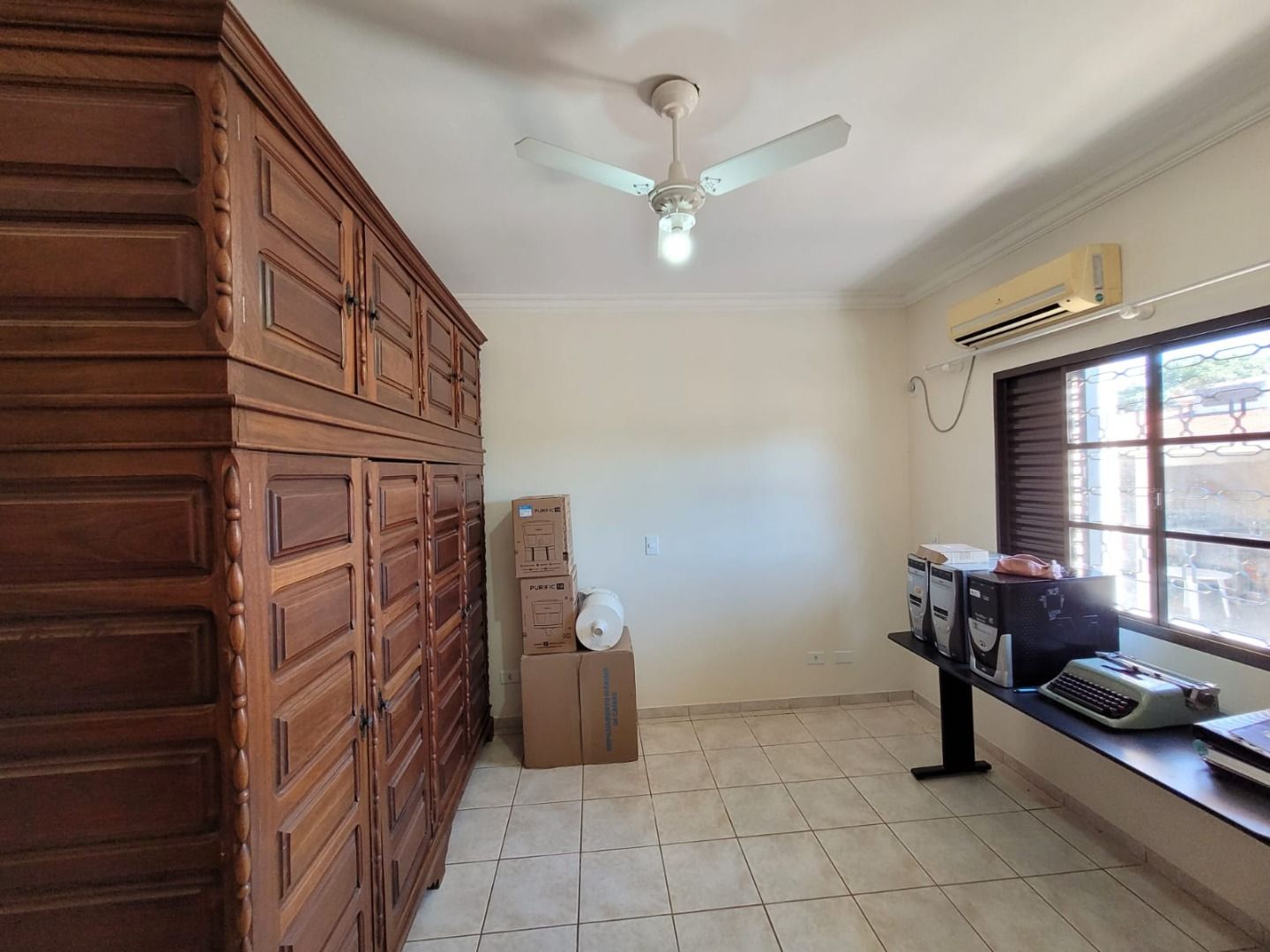 Casa com 5 quartos no Vila Progresso em Dourados/MS — foto 9