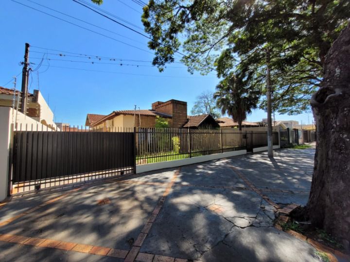 Casa com 5 quartos no Vila Progresso em Dourados/MS — foto 2