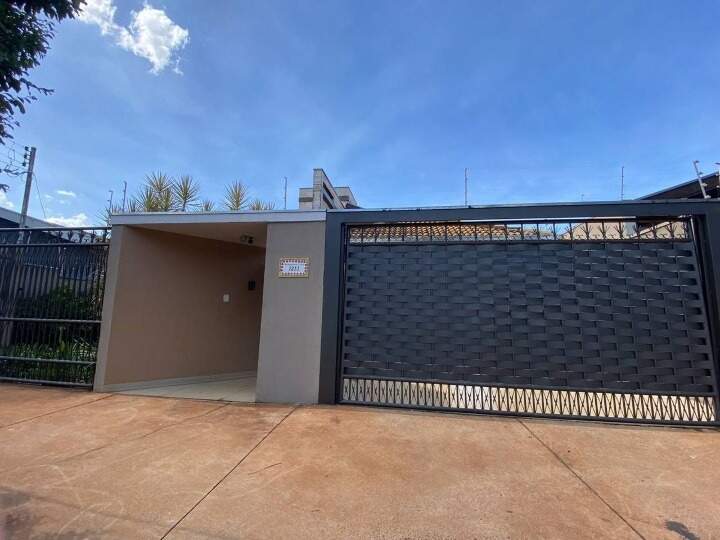 Casa com 3 quartos no Vila Progresso em Dourados/MS — foto 1