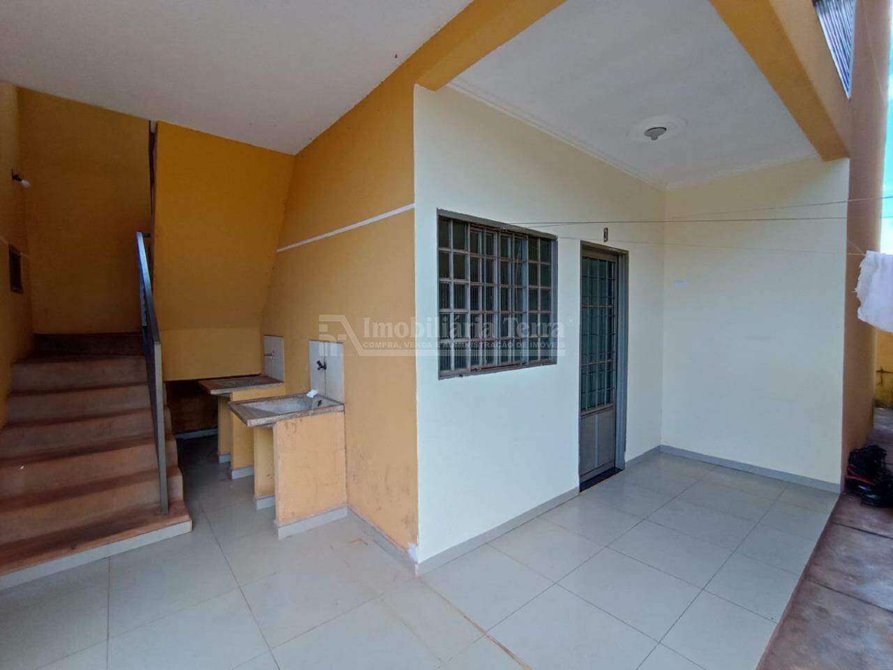 Apartamento com 2 quartos no Jardim Rasslem em Dourados/MS — foto 2