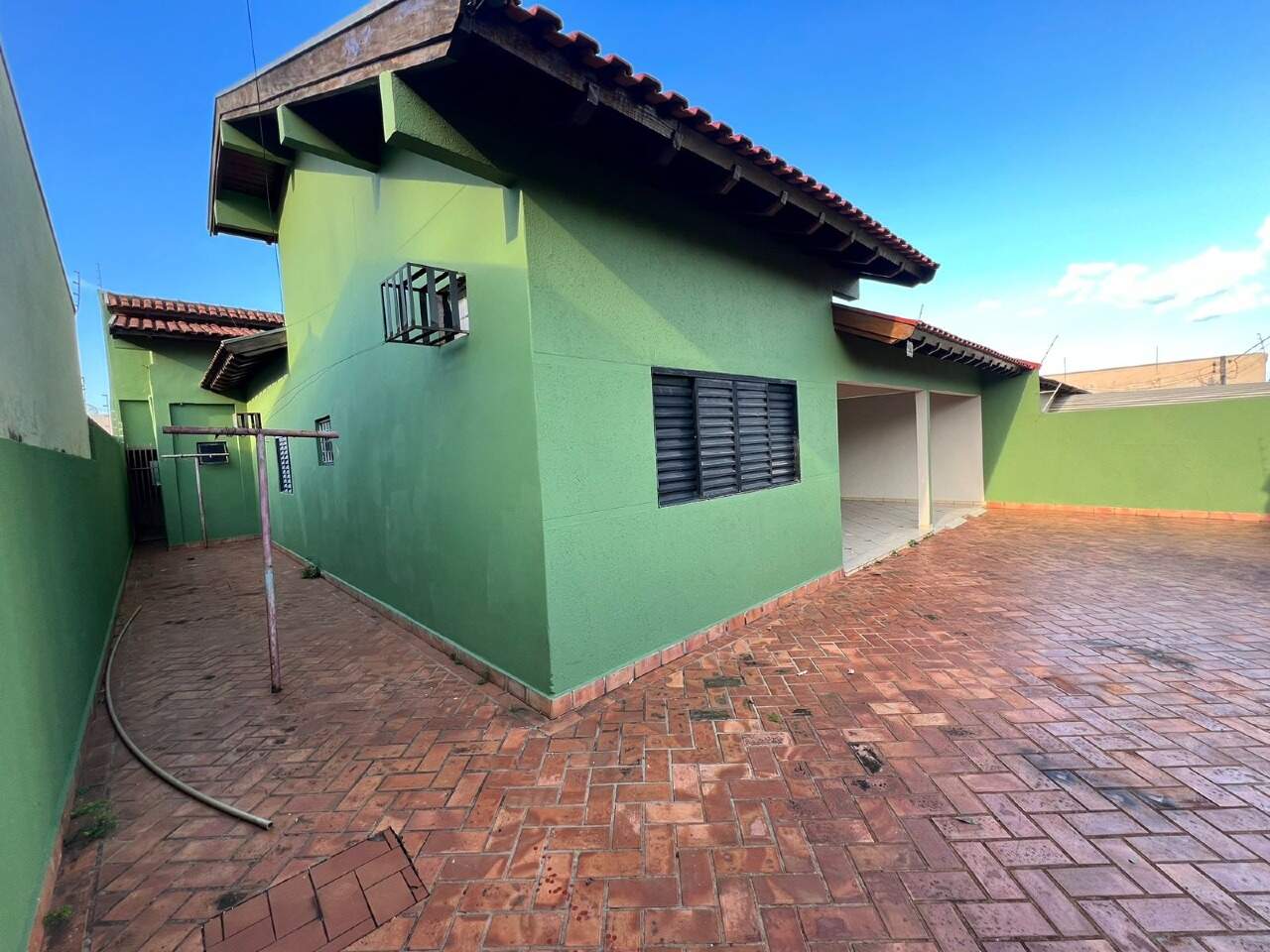 Casa com 4 quartos no Jardim Santo André em Dourados/MS — foto 3