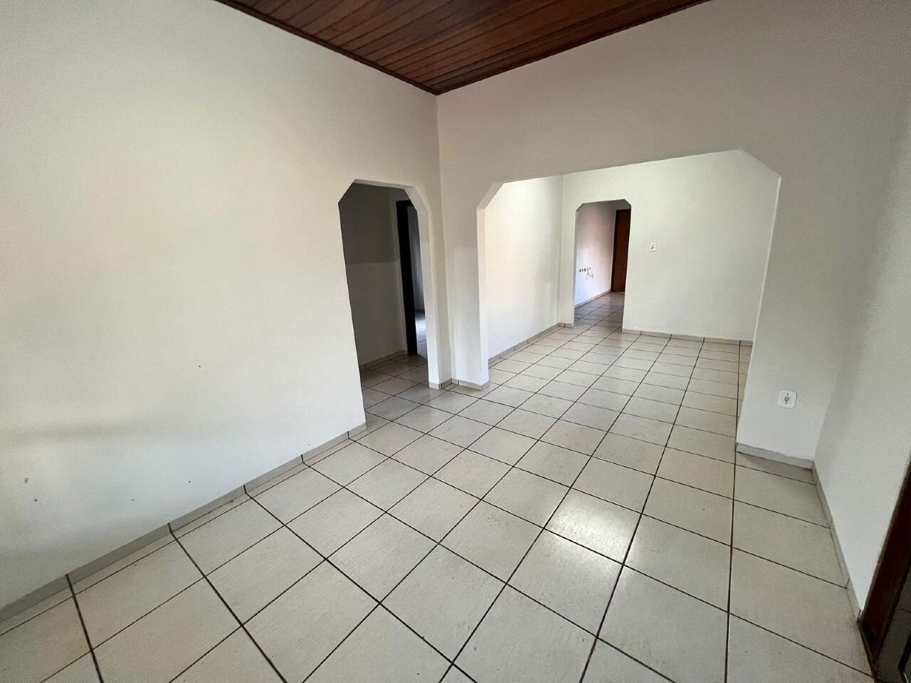 Casa com 4 quartos no Jardim Santo André em Dourados/MS — foto 5