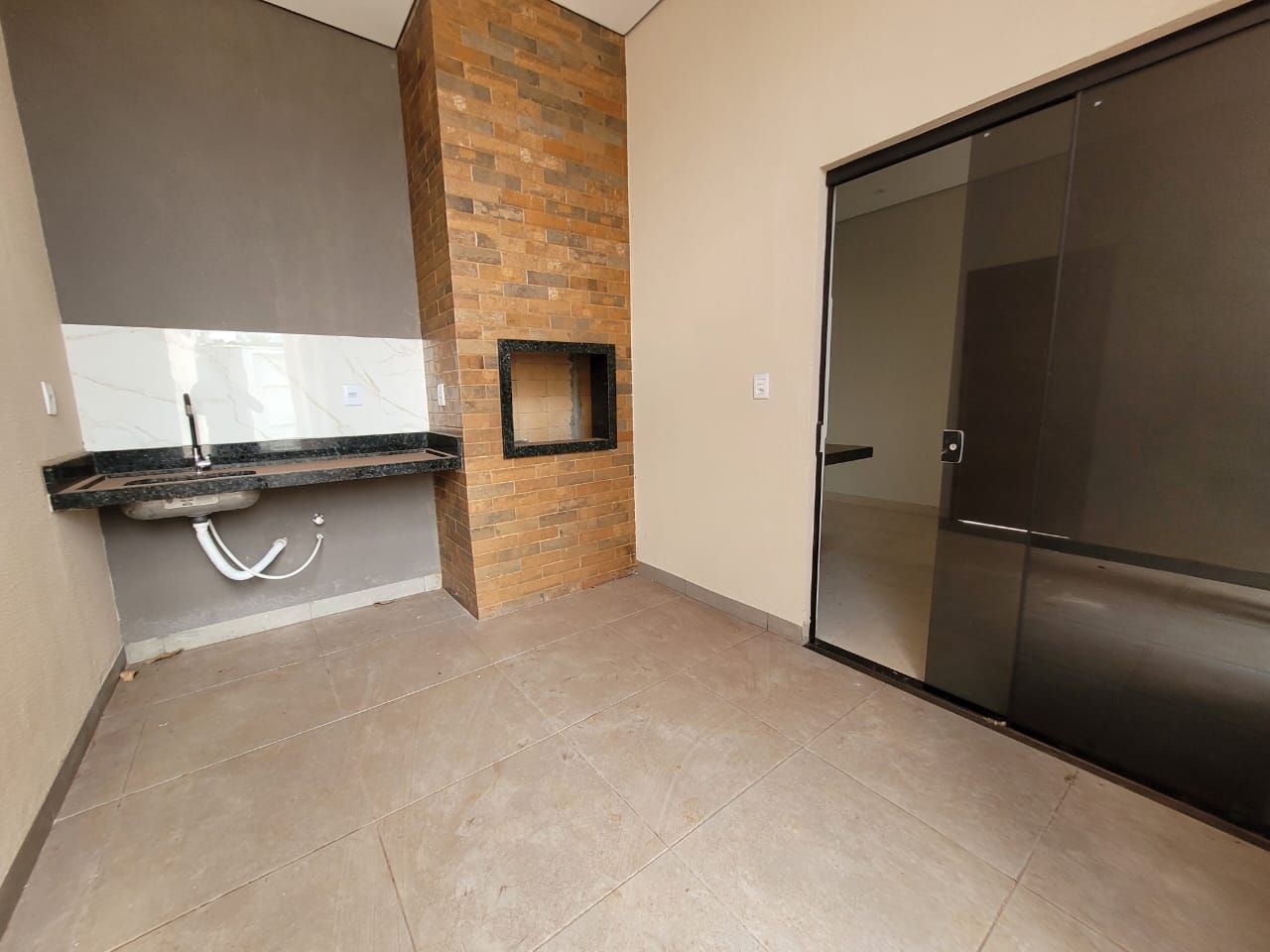 Casa com 3 quartos no Jardim Cristhais em Dourados/MS — foto 3