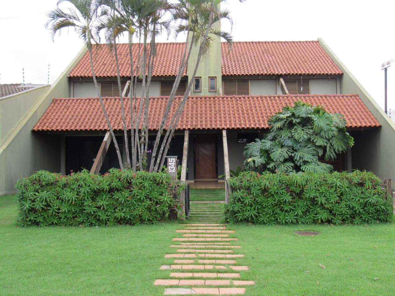 Casa com 4 quartos no Jardim América em Dourados/MS — foto 1