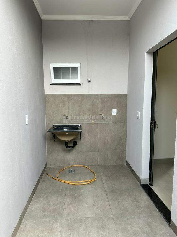 Casa com 3 quartos no Conjunto Habitacional Izidro Pedroso em Dourados/MS — foto 16