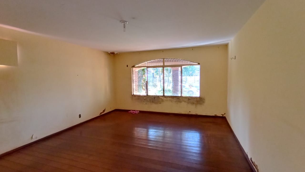 Casa com 4 quartos no Vila Tonani I em Dourados/MS — foto 4