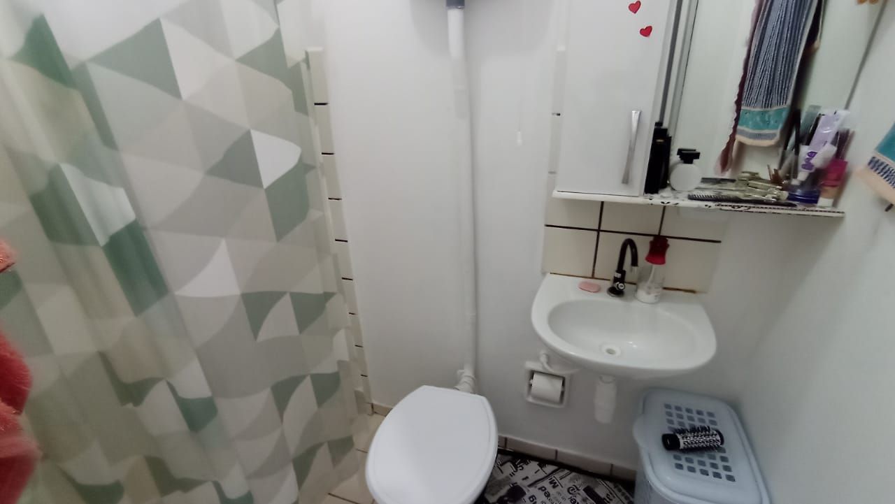 Casa com 2 quartos no Conjunto Habitacional Izidro Pedroso em Dourados/MS — foto 7