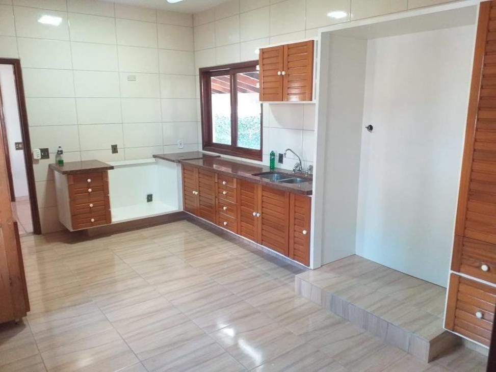 Casa com 7 quartos no Portal de Dourados em Dourados/MS — foto 2