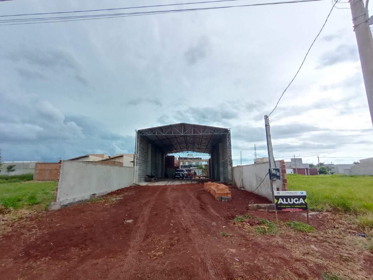 Barracão no Esplanada em Dourados/MS — foto 1