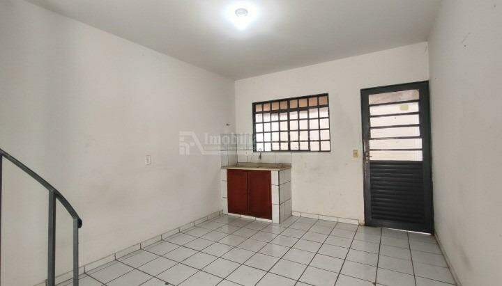 Kitnet com 1 quartos no Vila Santo André em Dourados/MS — foto 2