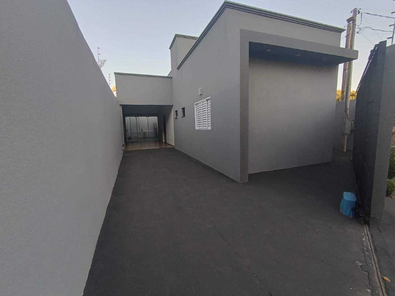 Casa com 3 quartos no Flor de Maio em Dourados/MS — foto 3