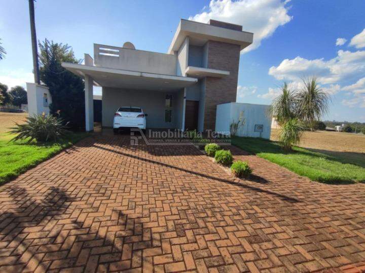 Casa com 3 quartos no Golden Park em Dourados/MS — foto 1