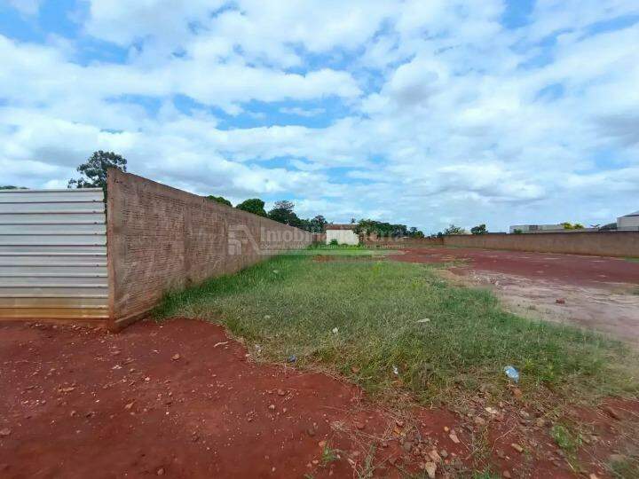 Terreno/Lote no Parque dos Jequitibás em Dourados/MS — foto 1