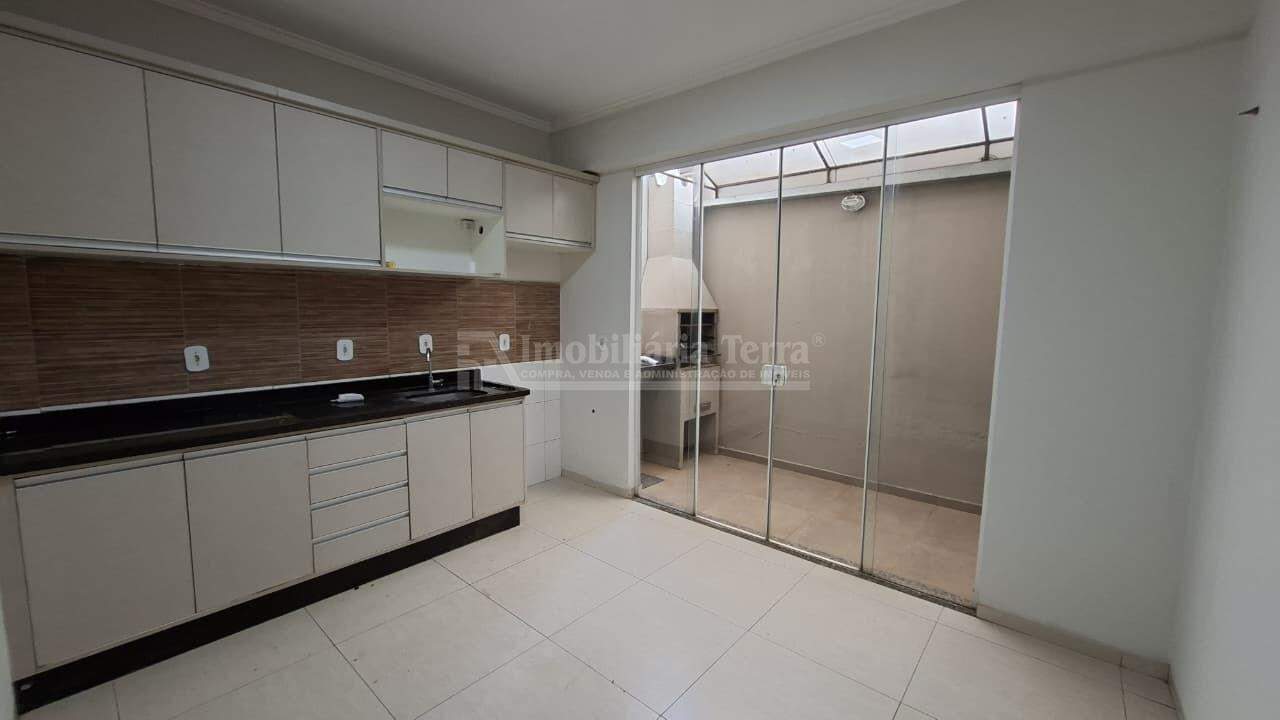 Casa com 3 quartos no Jardim Tropical em Dourados/MS — foto 3