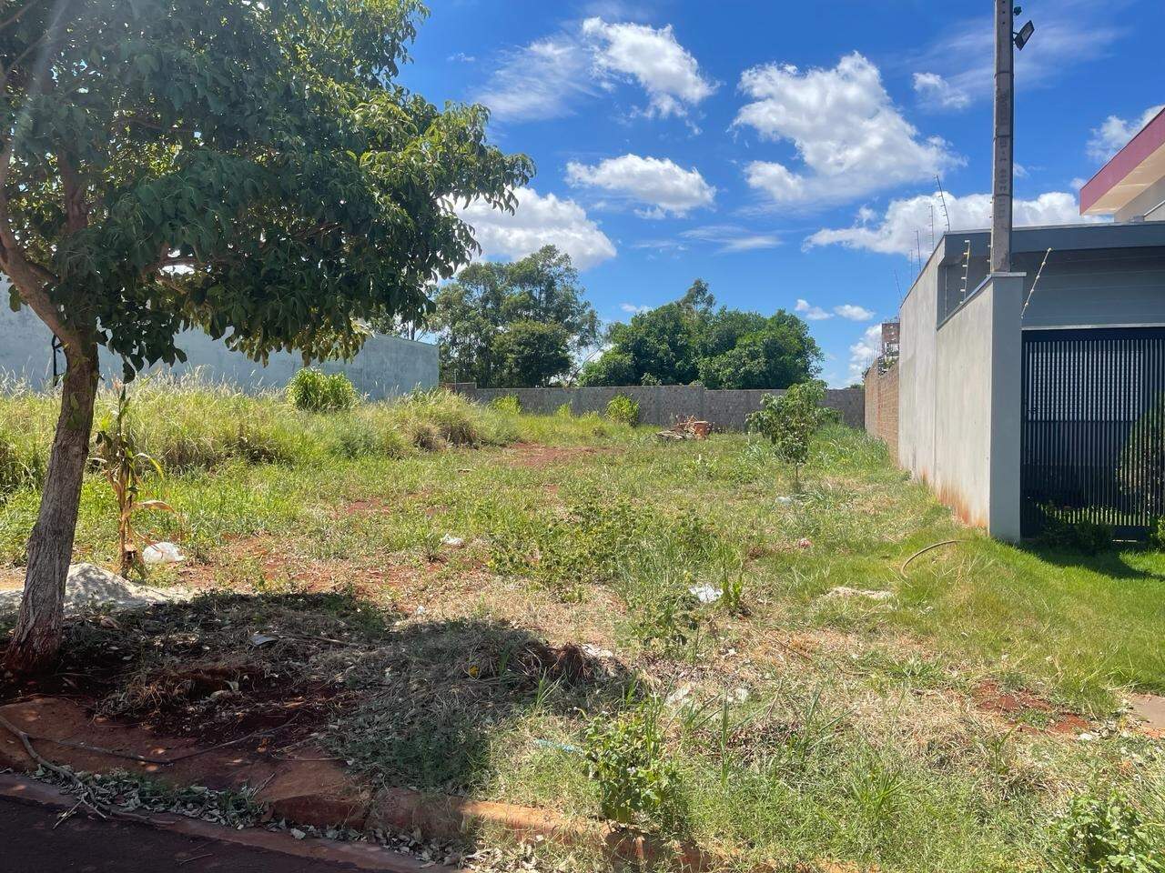 Terreno/Lote no Jardim Cristhais em Dourados/MS — foto 1