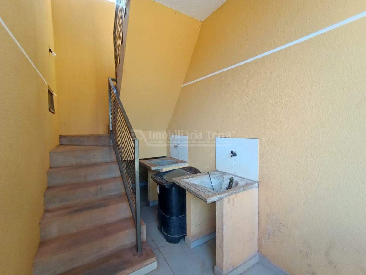 Apartamento com 2 quartos no Jardim Rasslem em Dourados/MS — foto 2