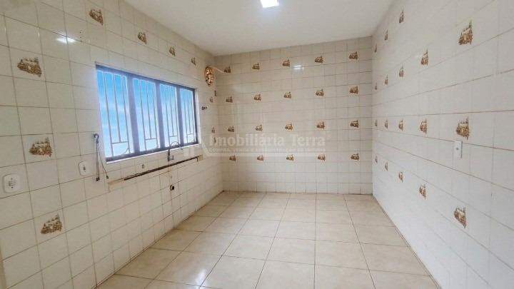 Casa com 3 quartos no Vila São Luiz em Dourados/MS — foto 3