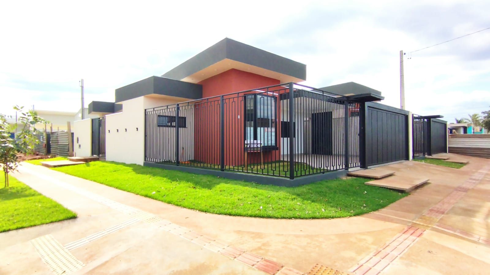 Casa com 3 quartos no Parque Alvorada em Dourados/MS — foto 2