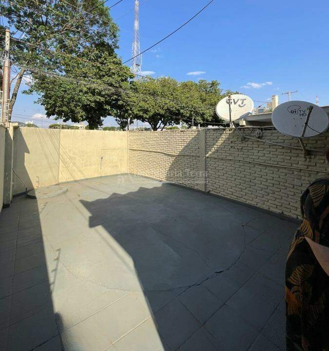Casa com 3 quartos no Vila São Luiz em Dourados/MS — foto 4
