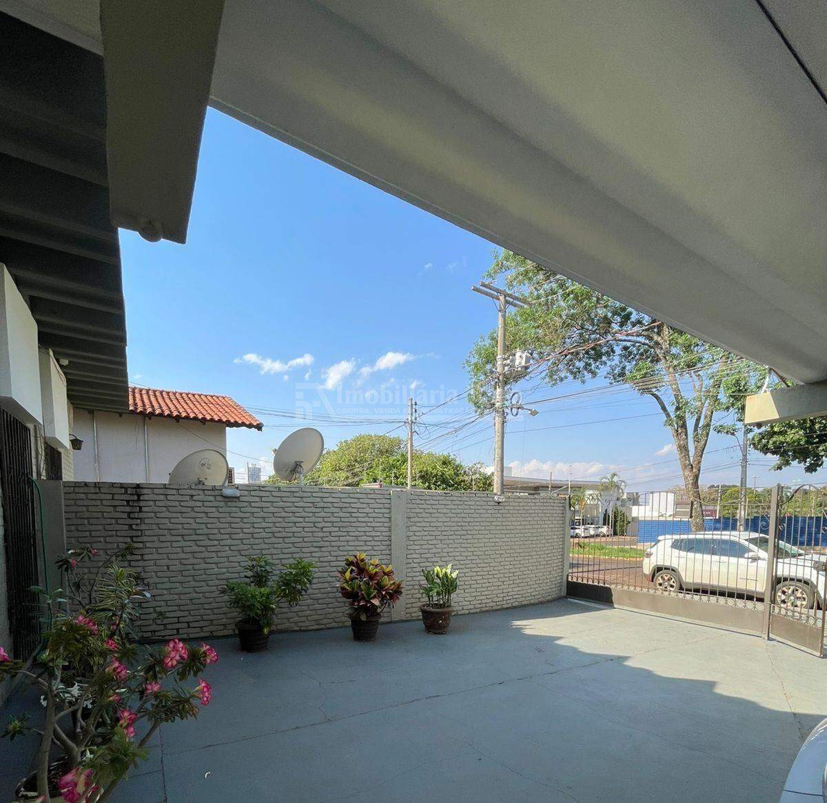 Casa com 3 quartos no Vila São Luiz em Dourados/MS — foto 3