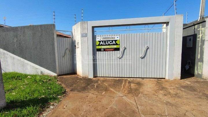 Casa com 2 quartos no Jardim Mônaco em Dourados/MS — foto 1