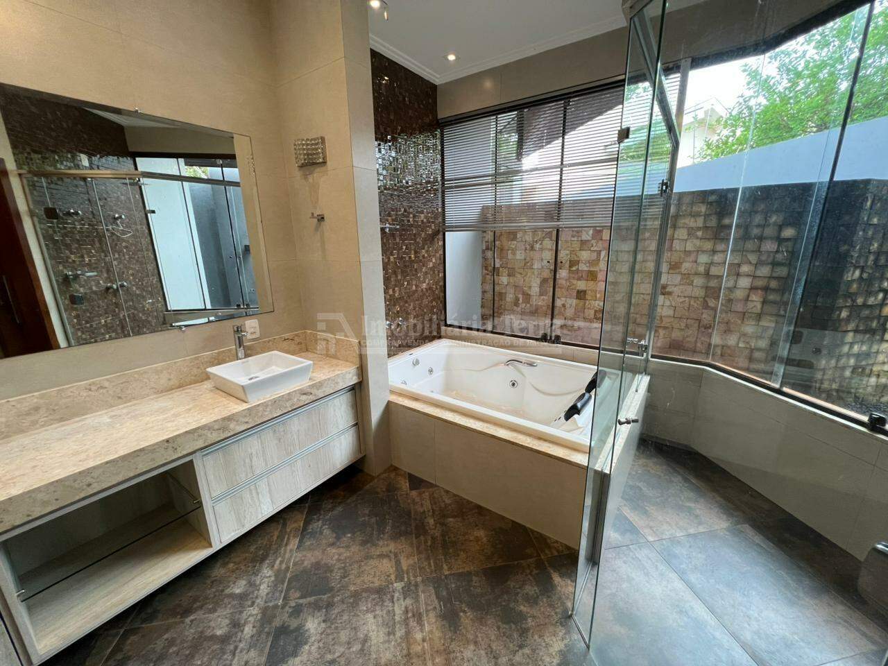 Casa com 5 quartos no Portal de Dourados em Dourados/MS — foto 19