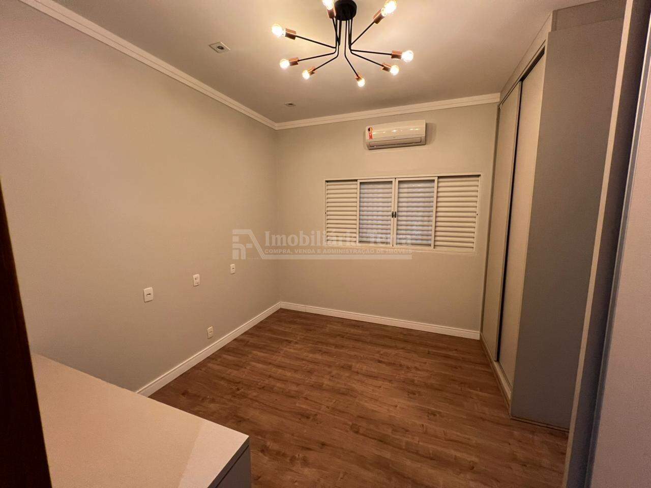 Casa com 5 quartos no Portal de Dourados em Dourados/MS — foto 14