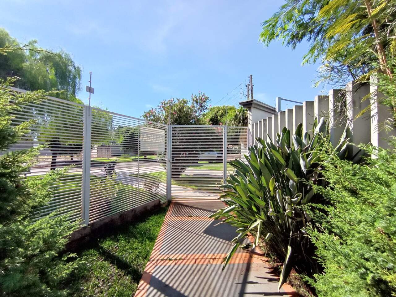 Casa com 4 quartos no Jardim América em Dourados/MS — foto 2