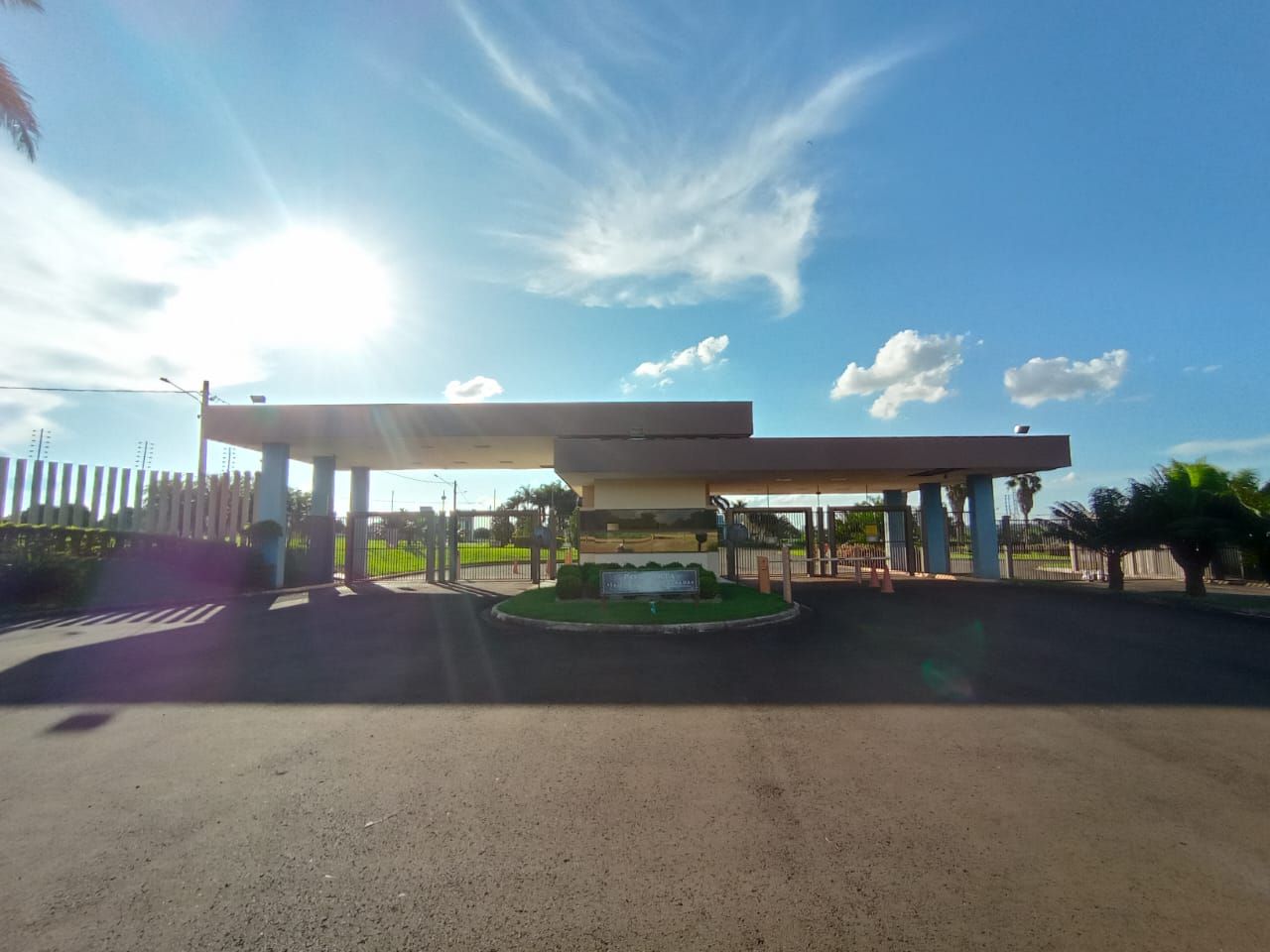 Terreno/Lote no Condomínio Golden Park Residence em Dourados/MS — foto 1