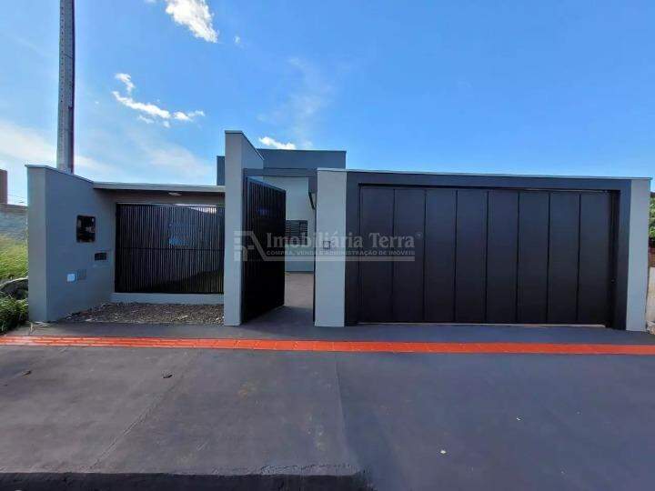 Casa com 2 quartos no Cidade Jardim I em Dourados/MS — foto 1