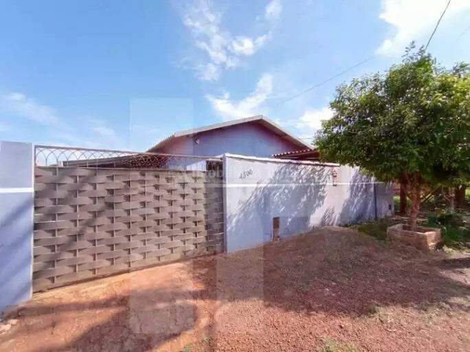 Casa com 2 quartos no Parque dos Jequitibás em Dourados/MS — foto 1