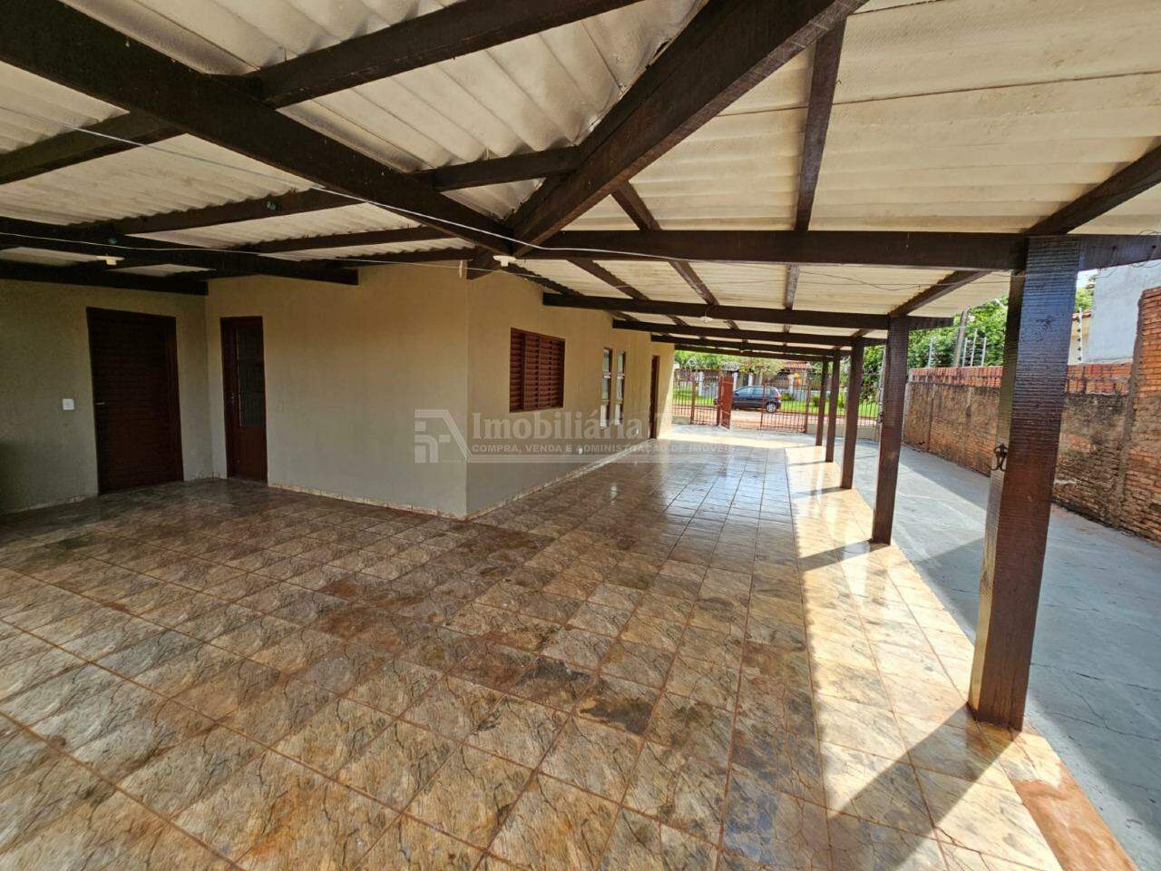 Casa com 3 quartos no Jardim Rasslem em Dourados/MS — foto 3